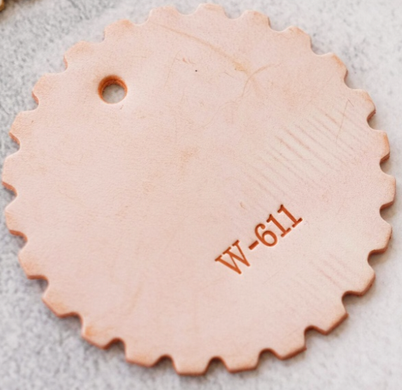 Italian Vegetable Tanned Wax - Salmon Pink