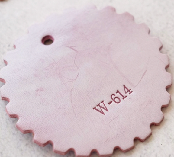 Italian Vegetable Tanned Wax - Lavender